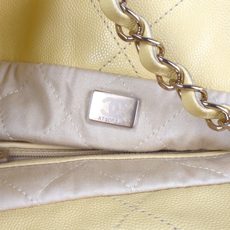 Chanel Shoulder Bag 22Bag Calfskin Medium 39 × 8 × 42 cm — detail view 7 of 14
