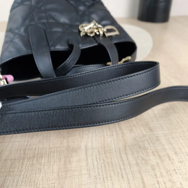 DIOR Top Handle Bag TOUJOURS Edition Black Calfskinmini13 × 12 × 15 cm — detail view 7 of 12