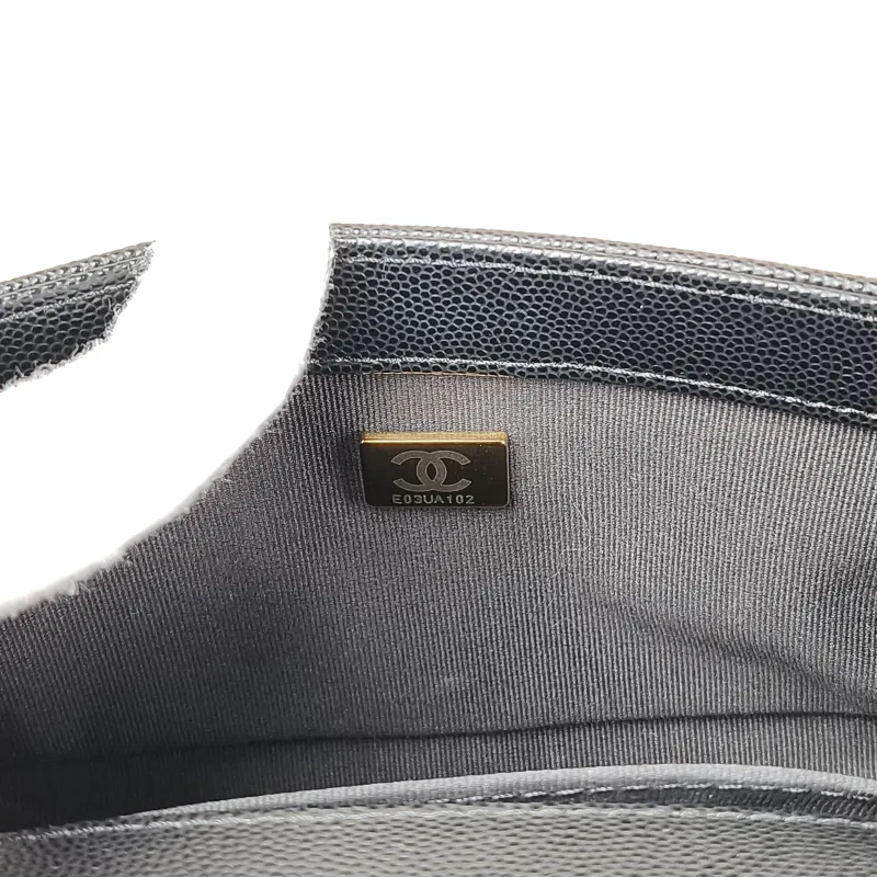 Chanel Crossbody Bag Le Boy​ Black Grained Calfskin Small 20.5 × 8.5 × 12 cm — detail view 1 of 15