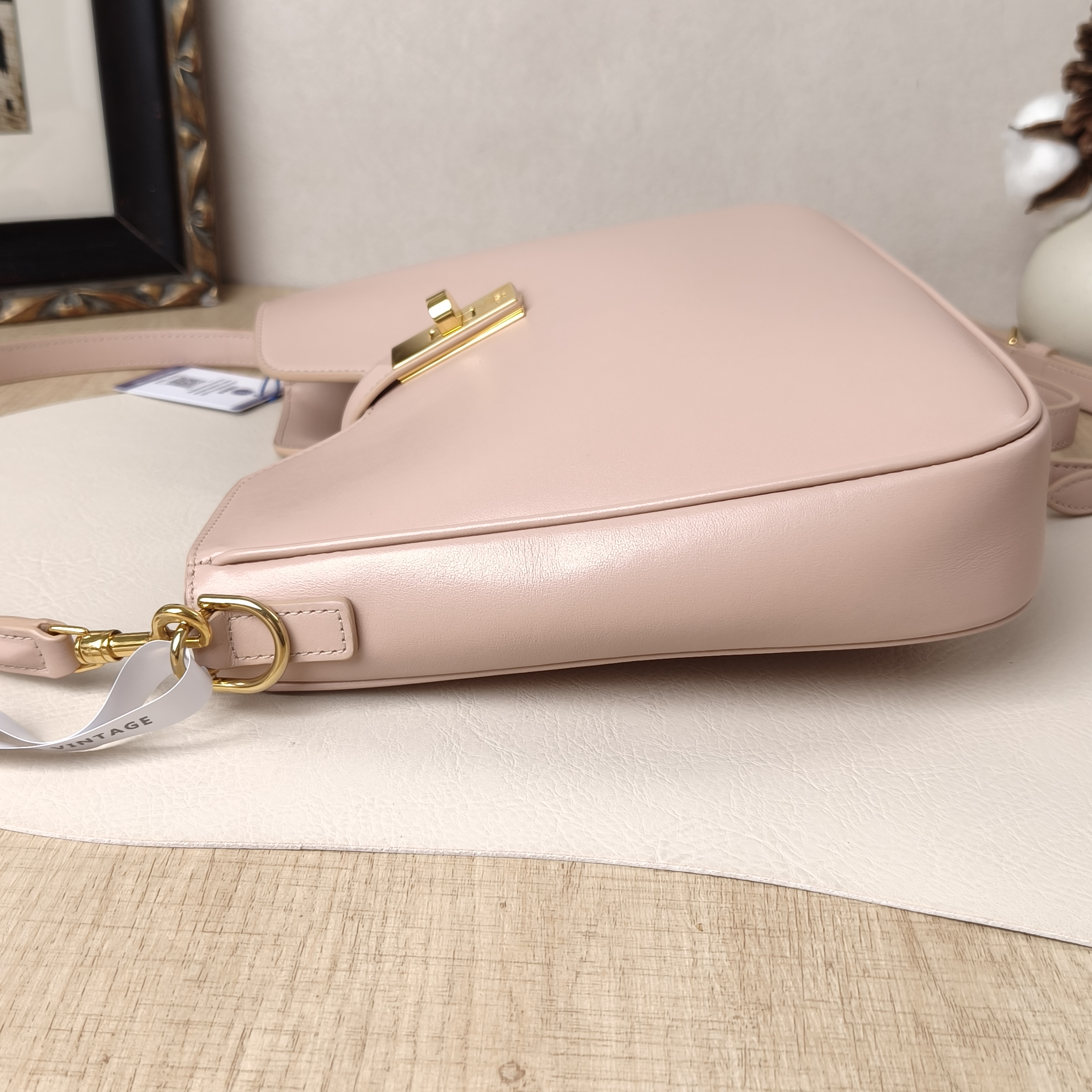 CELINE Shoulder Bag Pink Calfskin One Size24 × 5 × 21 cm — cover view 3 of 10