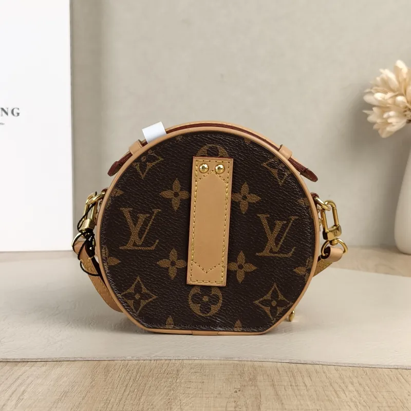Louis Vuitton Crossbody Bag Mini BOITE CHAPEAU Monogram PV Cmini13 × 6.5 × 12 cm — cover view 4 of 5