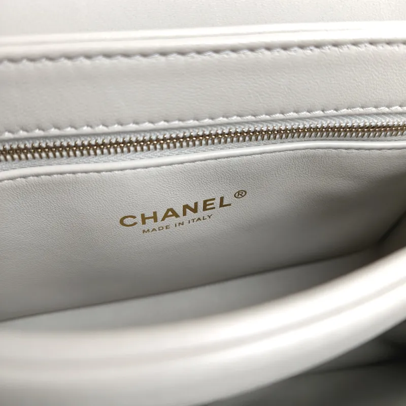 Chanel Crossbody Bag Trendy CC Grey Lambskin Mini 19.5 × 8 × 14.5 cm — detail view 12 of 13