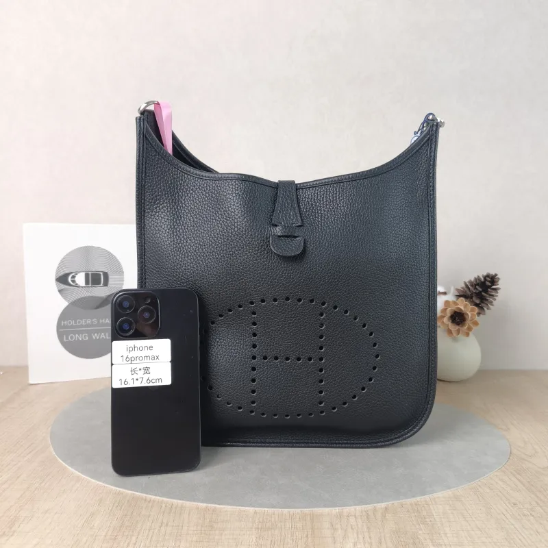 Hermès Crossbody Bag Evelyne 29 29Black Silver-Tone Hardware Clemence Taurillon TC Calfskin Small29 × 8 × 30 cm — cover view 5 of 5