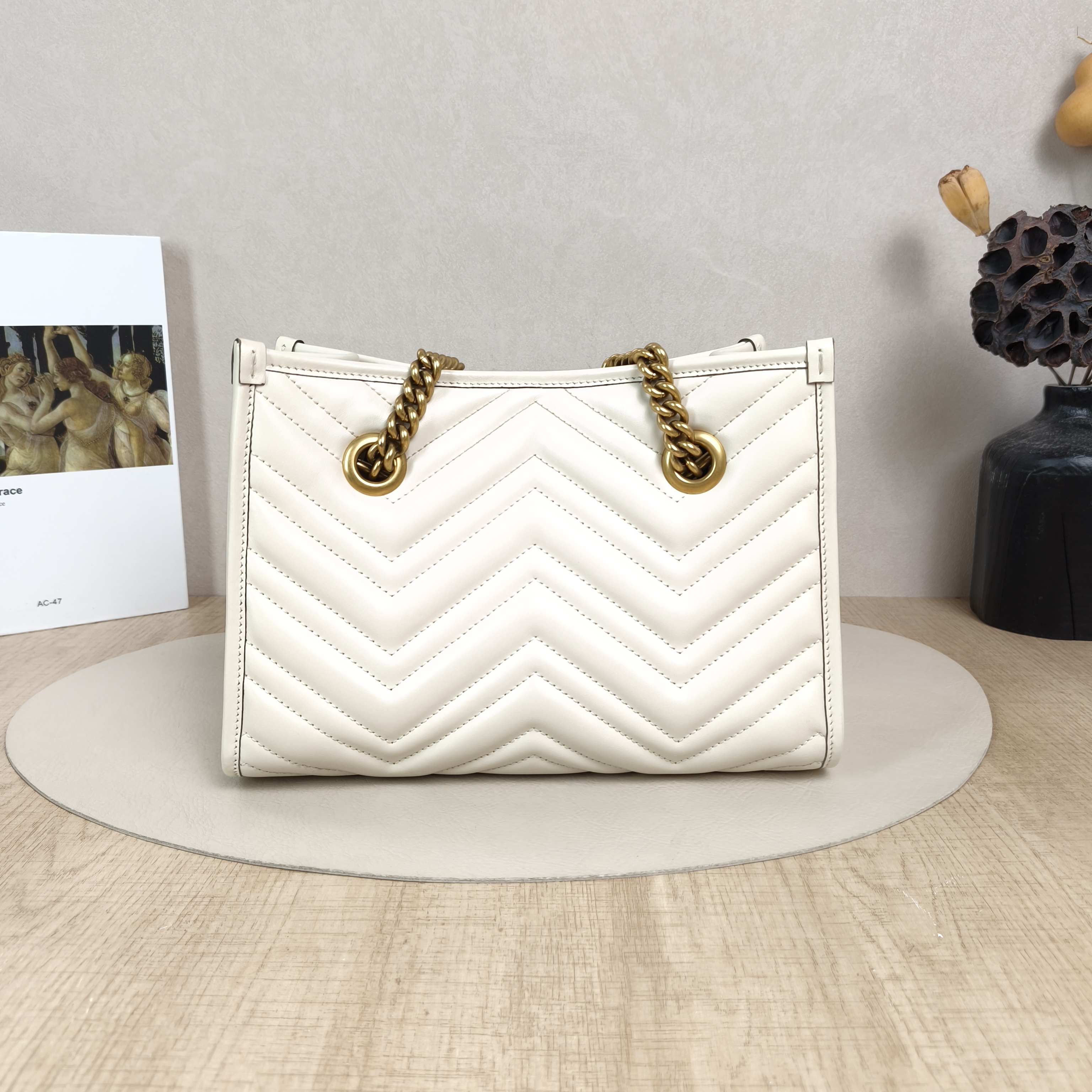 GUCCI Shoulder Bag GG Marmont Marmont tote White Calfskin Small Edition26.5 × 12.5 × 18.5 cm — cover view 5 of 6