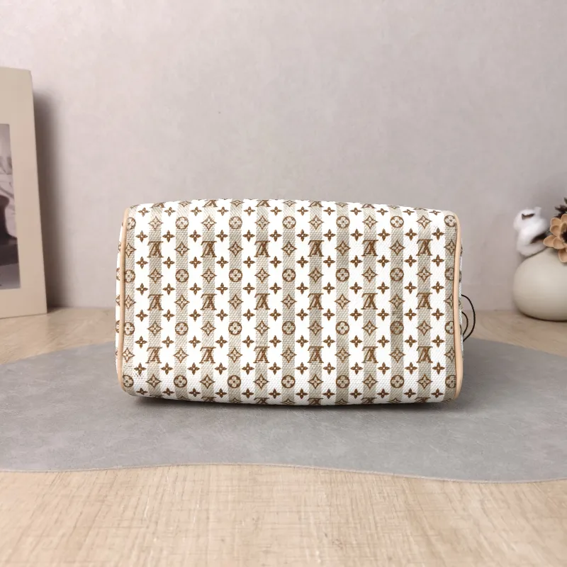 Louis Vuitton Crossbody Bag Speedy20 LV Circle Canvas One Size 20.5 × 12 × 13.5 cm — cover view 6 of 6