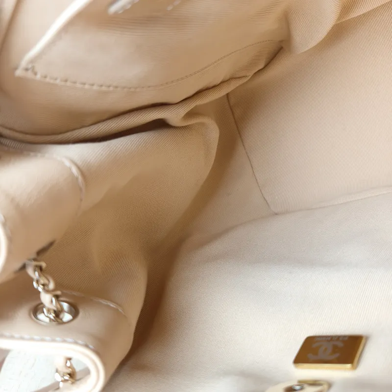 Chanel Backpack Duma Taupe Calfskin Large 21 × 13 × 23 cm — detail view 10 of 15
