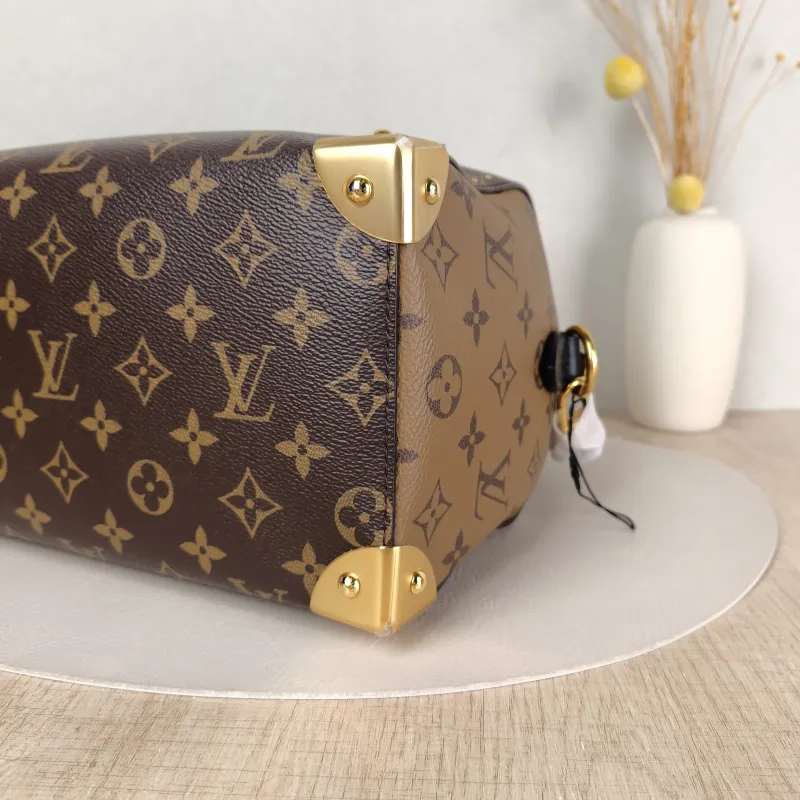 Louis Vuitton Shoulder Bag Speedy Trunk Monogram PVC One Size 27 × 15 × 20 cm — detail view 8 of 11