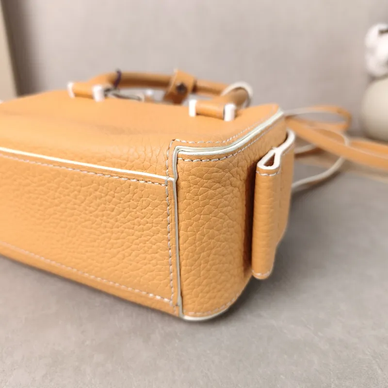 DELVAUX Top Handle Bag Cool Box Box Shoulder Bag Calfskin nano 16.5 × 7.5 × 10.5 cm — detail view 5 of 13
