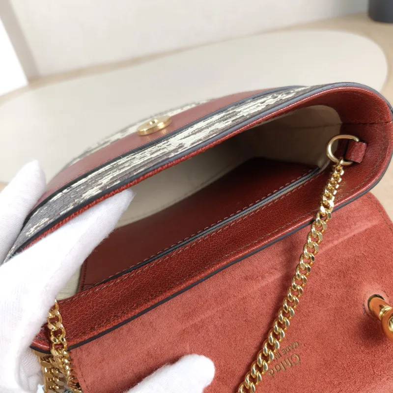 Chloé Shoulder Bag Aby Lock Shoulder Bag Colorblock Embossed Calfskin One Size 17 × 6.5 × 15.5 cm — detail view 8 of 15