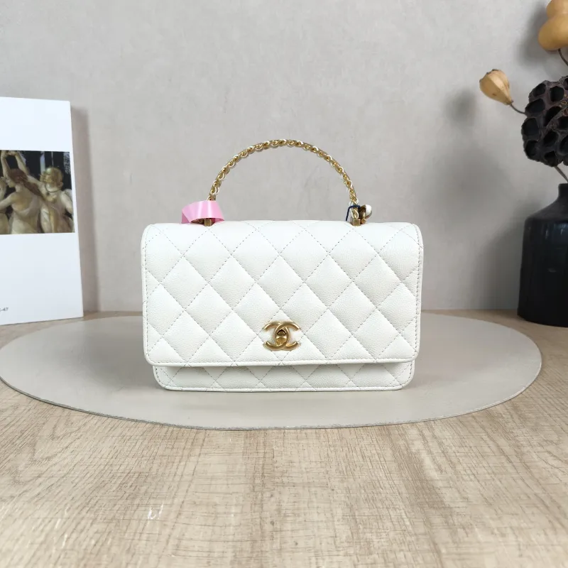 Chanel Crossbody Bag woc White Gold Grained Calfskin Mini 19.2 × 3.5 × 12.3 cm