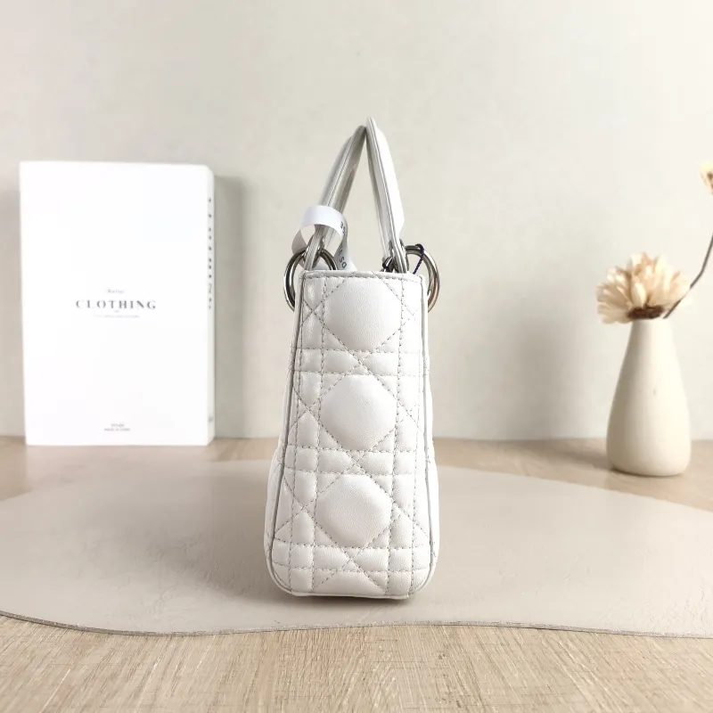 DIOR Crossbody Bag Lady Lady Dior Bag White Lambskin Mini 17 × 7 × 15 cm Conditioned — detail view 6 of 11