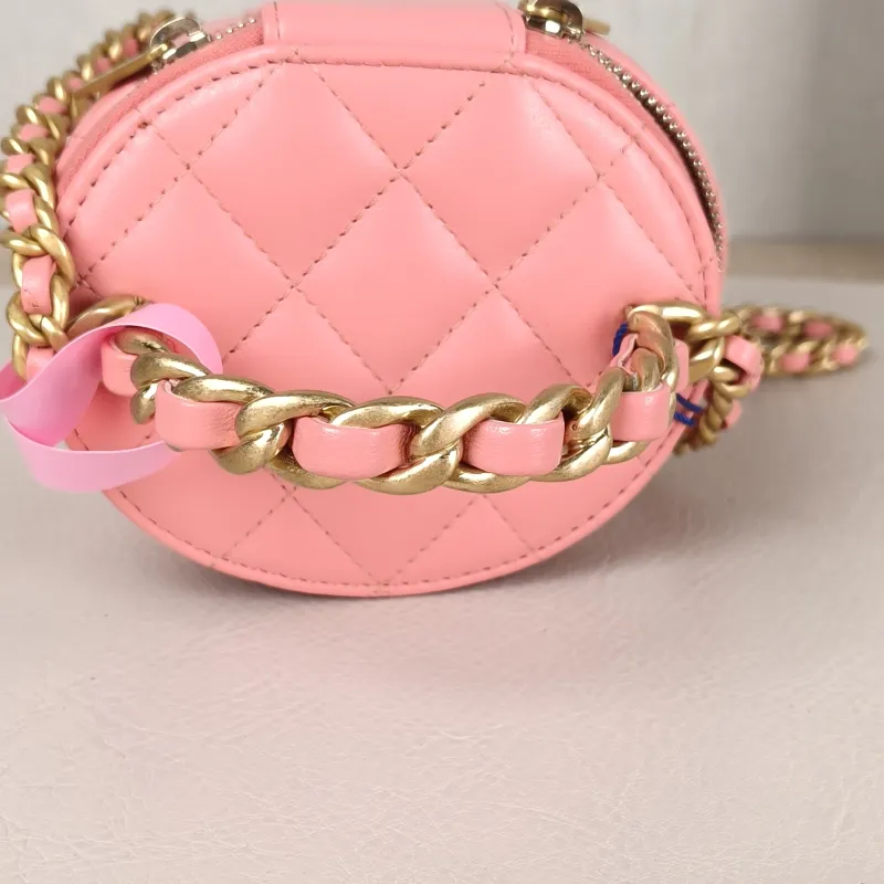 Chanel Crossbody Bag Box Crossbody Bag Pink Lambskin One Size9.5 × 8 × 10.5 cm — detail view 4 of 13