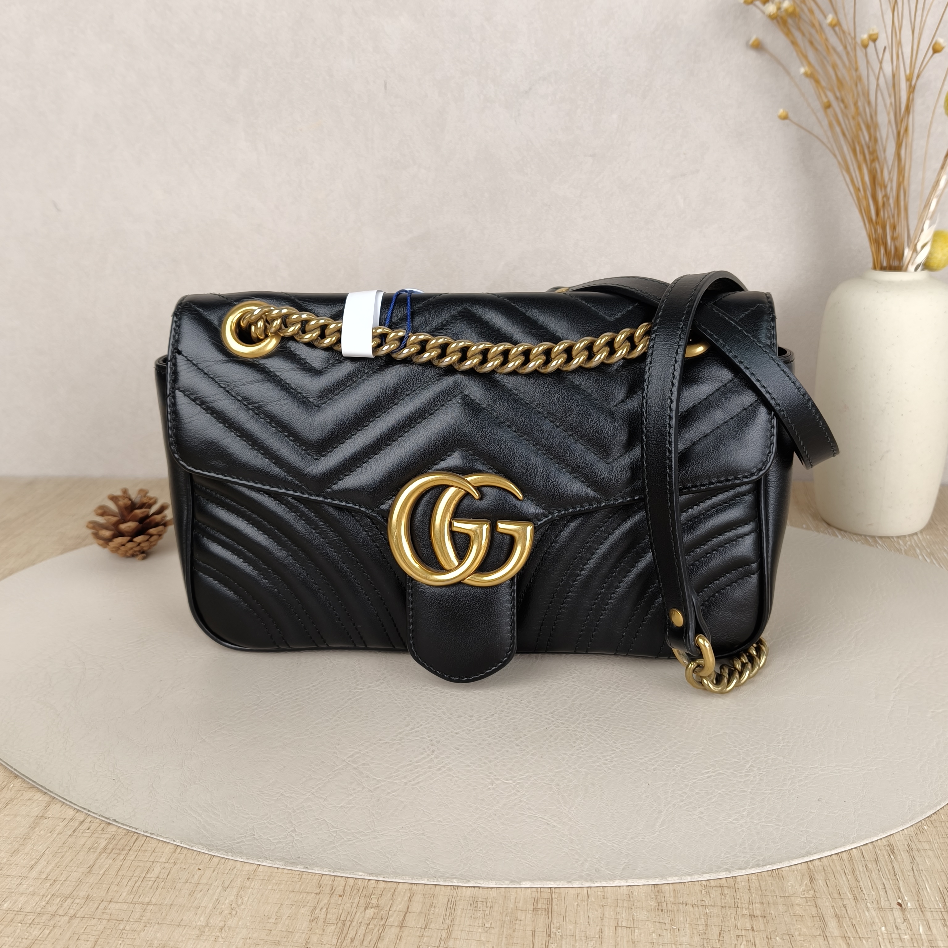 GUCCI Crossbody Bag GG Marmont Medium Marmont 26Black CC alfskin26 × 7 × 15 cm