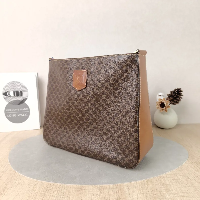 CELINE Shoulder Bag Shoulder Bag Monogram PVC One Size30.5 × 10 × 25 cm — cover view 2 of 5