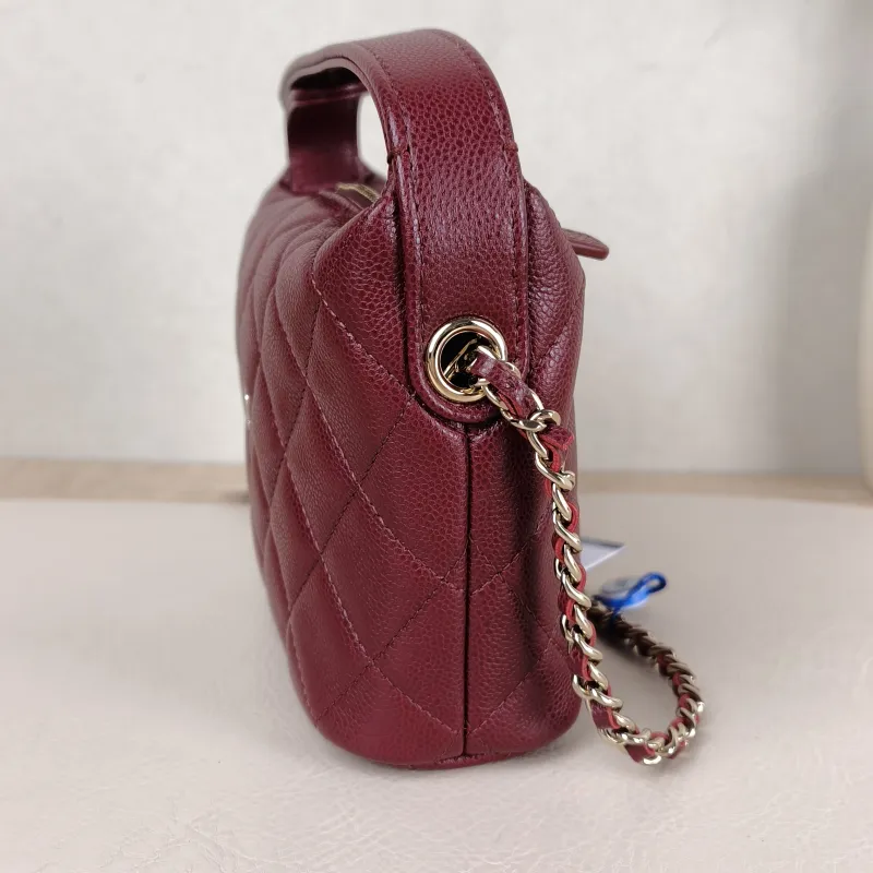 Chanel Crossbody Bag Crossbody Bag Red Grained Calfskin One Size 16 × 6 × 12 cm — detail view 5 of 13