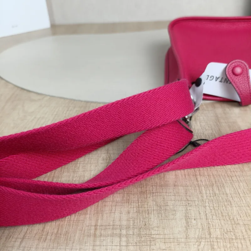 Hermès Crossbody Bag Evelyne Mini 16 Mini 16OD Rose Mexico Taurillon Clemence TC Calfskinmini17 × 5.5 × 18 cm — detail view 5 of 10