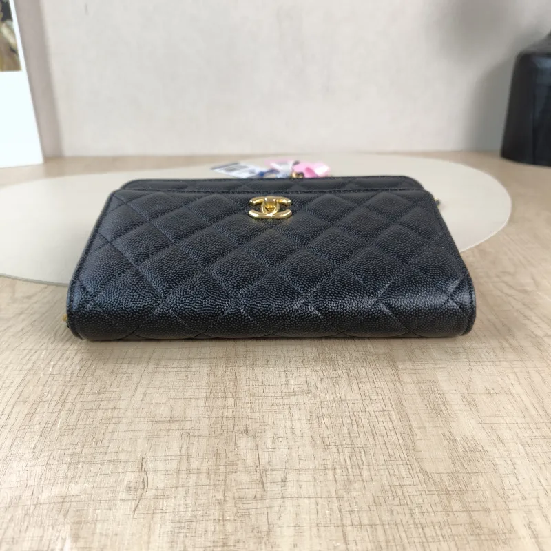 Chanel Crossbody Bag CF WOC Crossbody Bag Black Grained Calfskinmini19.2 × 3.5 × 12.3 cm — detail view 10 of 13