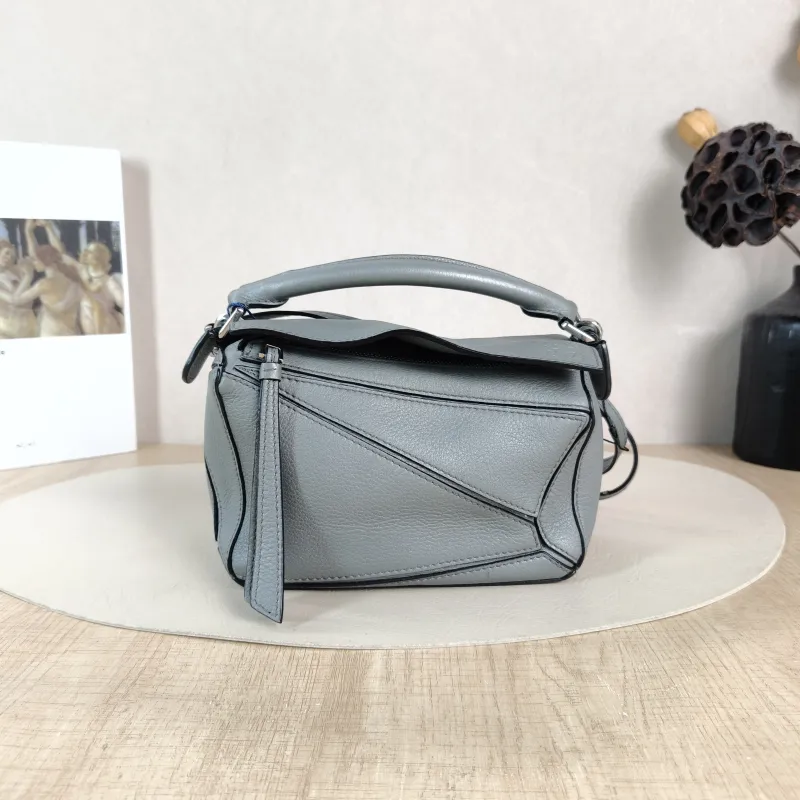 LOEWE Crossbody Bag Puzzle Grey Calfskin Mini 18 × 8 × 12.5 cm