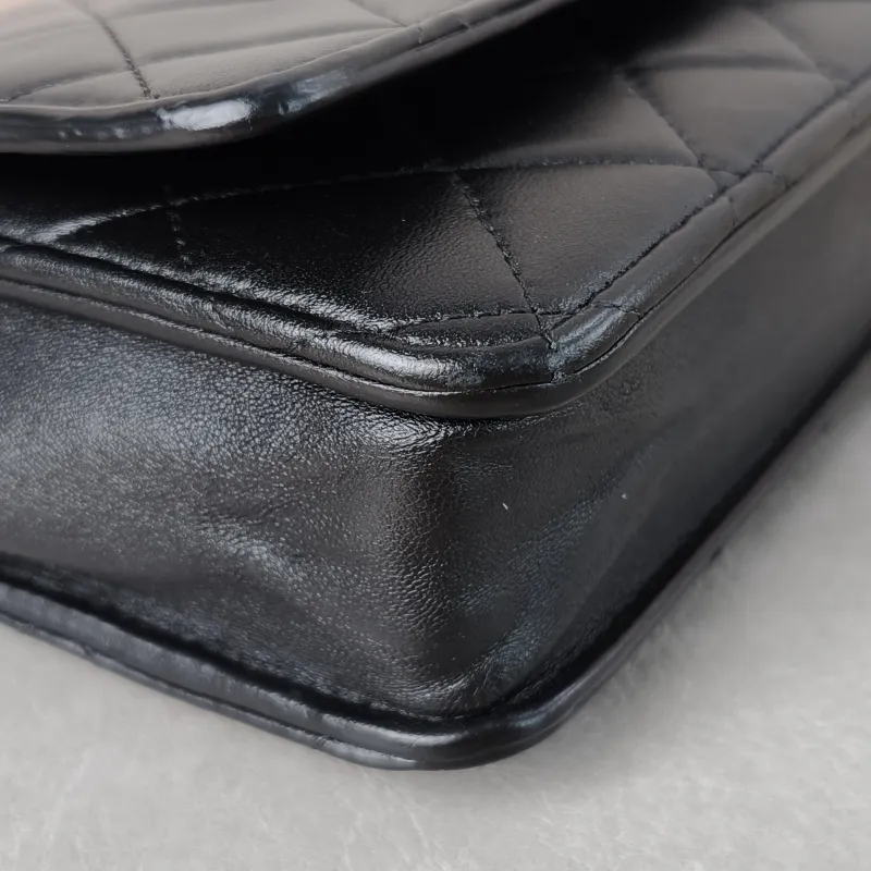 Chanel Crossbody Bag Classic Flap WOC CF WOCWOC Bag Black Lambskin Mini 19.2 × 3.5 × 12.3 cm 20 — detail view 5 of 13