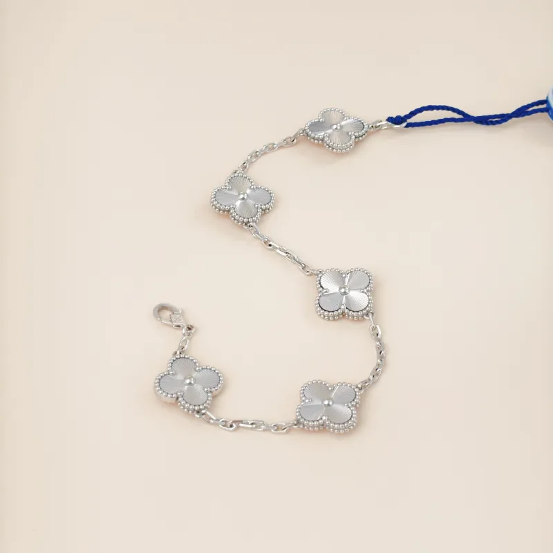 Van Cleef & Arpels Bracelet Alhambra Alhambra Collection Five-Motif Bracelet White Gold 18KW hite Gold Vintage Small19cm — cover view 4 of 11