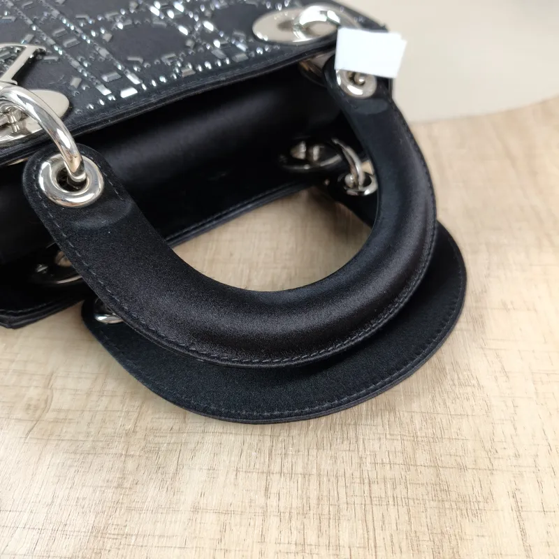 DIOR Crossbody Bag Lady Lady Dior Bag Black mini17 × 7 × 15 cm — detail view 9 of 13