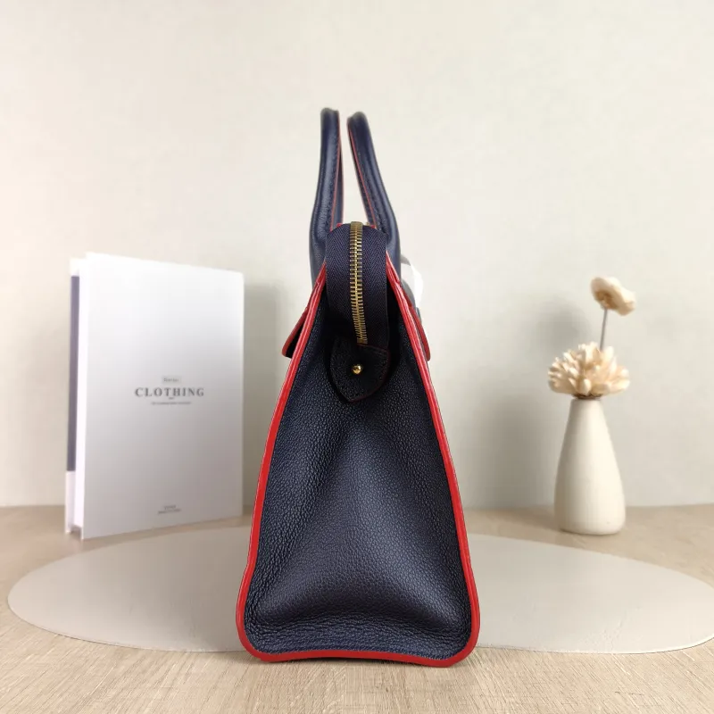 Louis Vuitton Top Handle Bag Pont Neuf Top Handle Bag Blue Calfskin 30 × 11 × 24.5 cm — detail view 10 of 12
