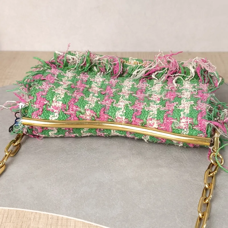 Miumiu Shoulder Bag Green 20 × 5.5 × 14 cm — detail view 10 of 12