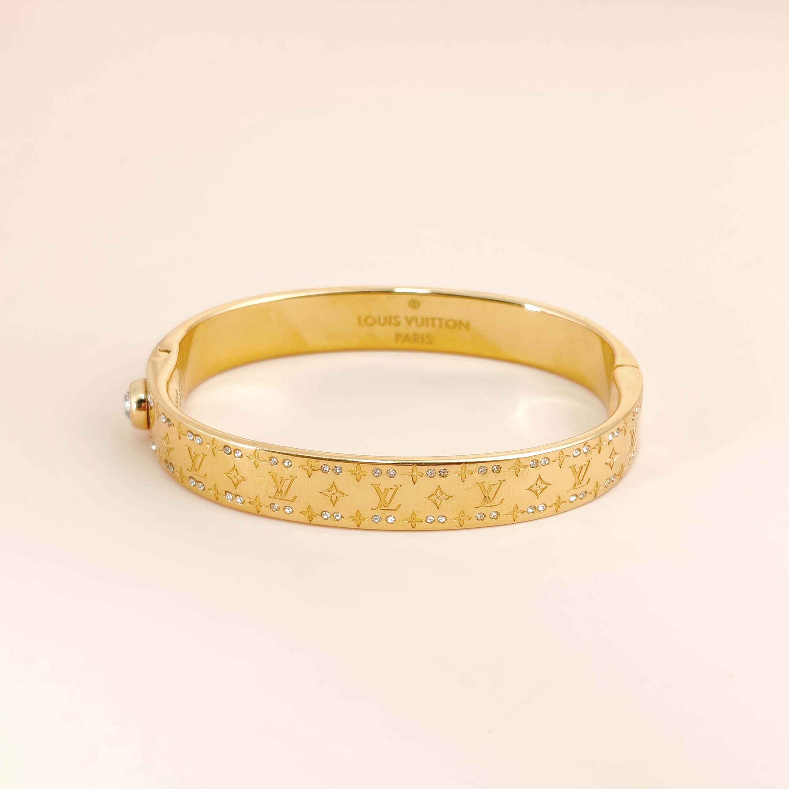 Louis Vuitton Banglelogo Bangle Gold S 16cm