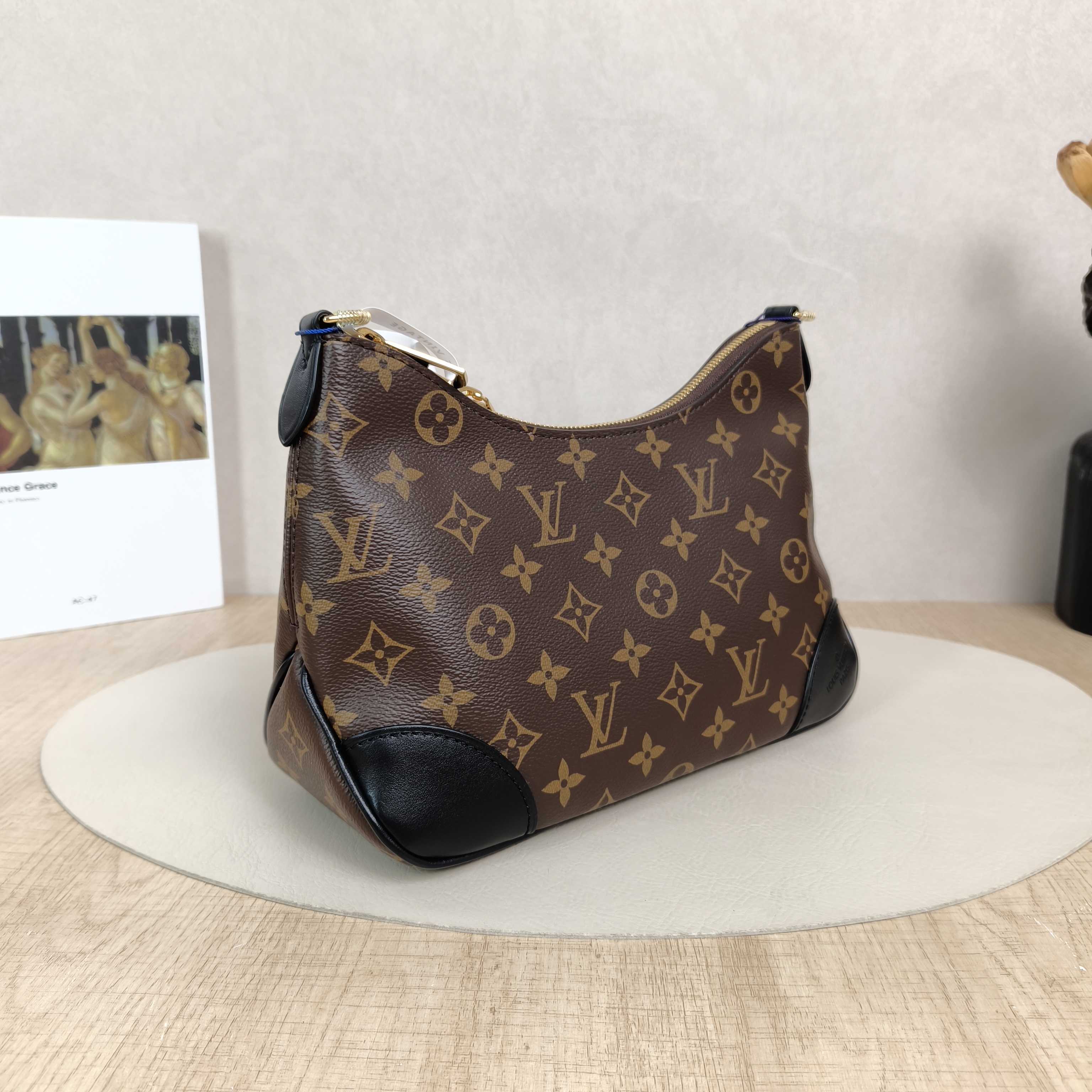 Louis Vuitton Crossbody Bag Boulogne PVC Small26 × 9.5 × 16 cm — cover view 5 of 6