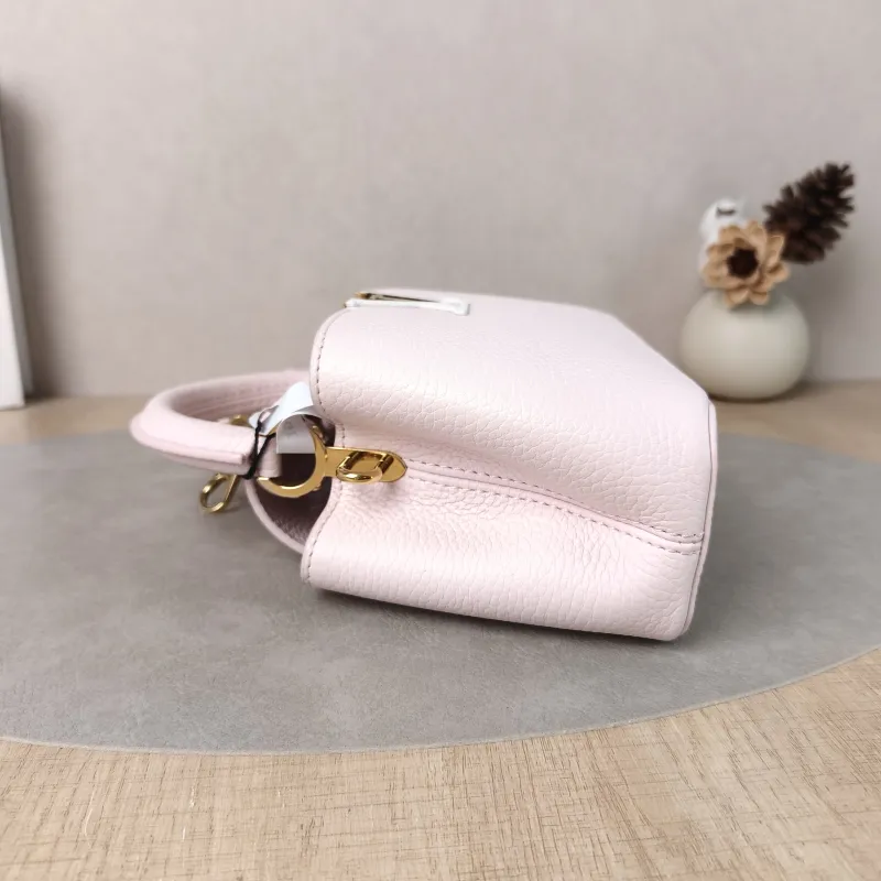 Louis Vuitton Top Handle Bag Capucines East West Pink Calfskinmini22 × 8 × 12 cm — detail view 6 of 12