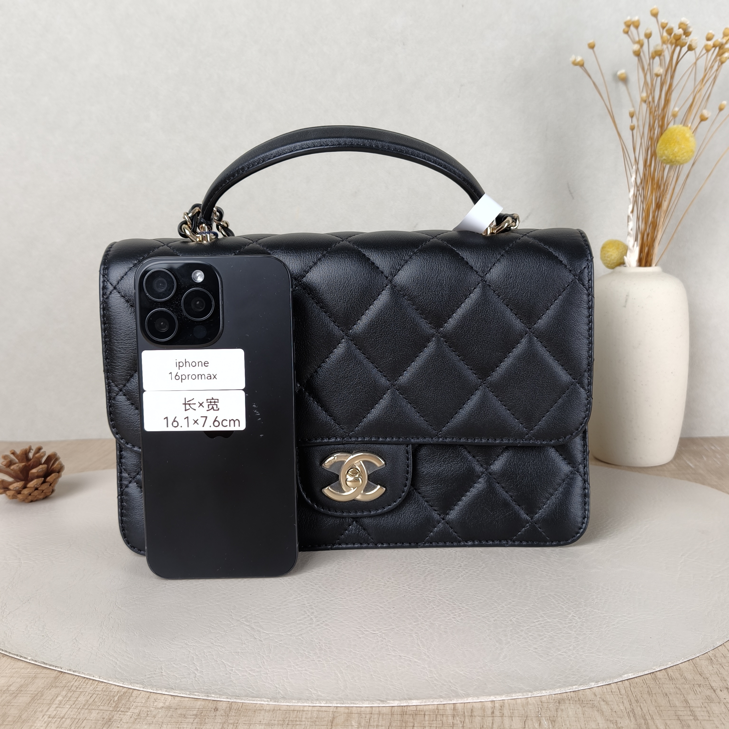 Chanel Crossbody Bagcoco lady Black Calfskin One Size25.5 × 7 × 17 cm — cover view 4 of 5