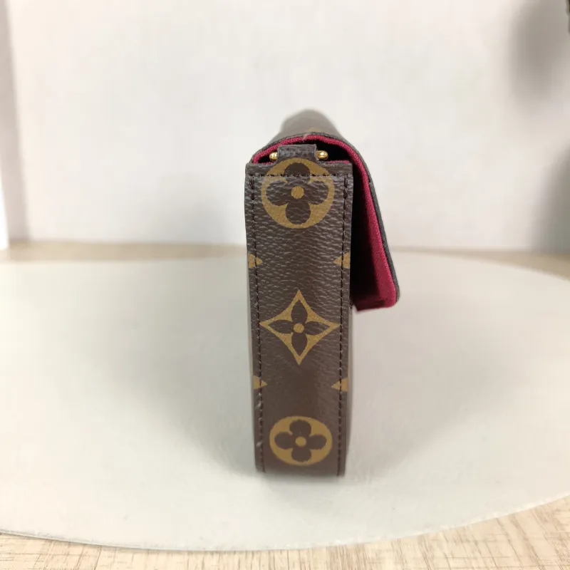 Louis Vuitton Crossbody Bag Pochette Félicie Monogram PVC Small 21 × 3 × 12 cm — detail view 17 of 17