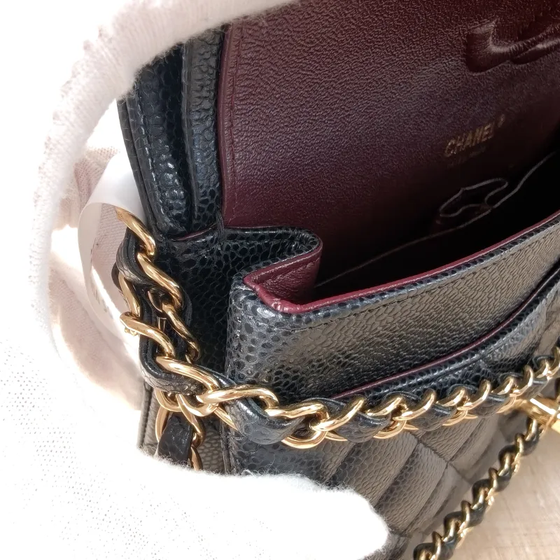 Chanel Crossbody Bag Classic Flap CF Black Grained Calfskin Medium 25.5 × 6.5 × 15.5 cm — detail view 13 of 14