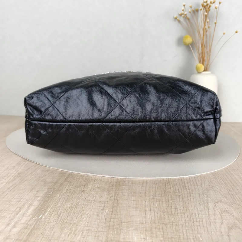 Chanel Shoulder Bag 22Bag Black CC alfskin Small 35 × 7 × 37 cm — cover view 2 of 5