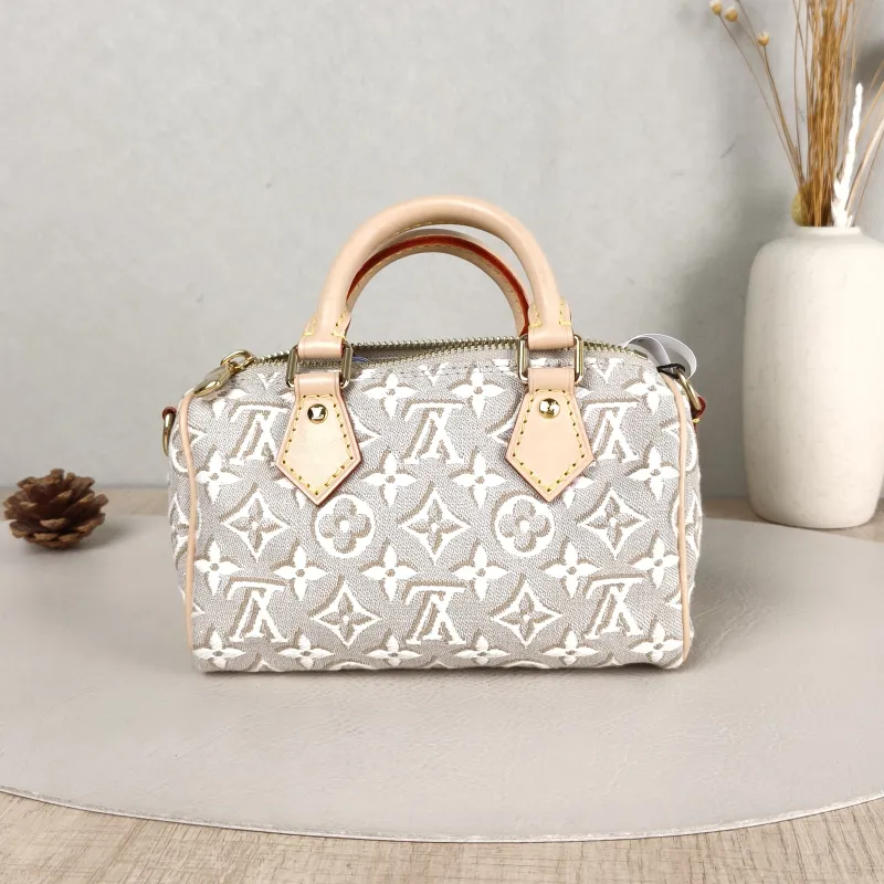 Louis Vuitton Crossbody Bag Speedy Nano Beige nano 16 × 7.5 × 10 cm — cover view 3 of 5