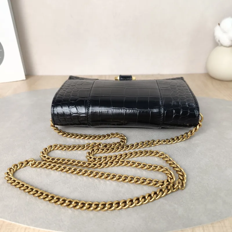 BALENCIAGA Crossbody Bag Hourglass Hourglass Bag woc Black CC alfskinmini19.5 × 5 × 12 cm — detail view 2 of 11