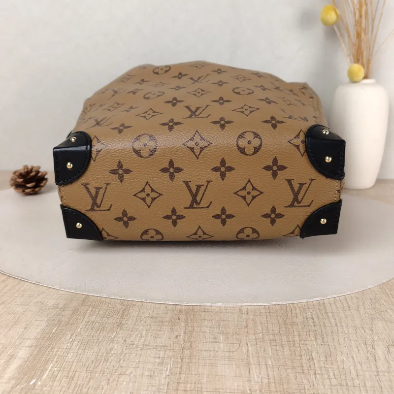 Louis Vuitton Shoulder Bag NOÉ TRUNK Monogram PVC Small 23 × 8 × 27 cm — cover view 4 of 5