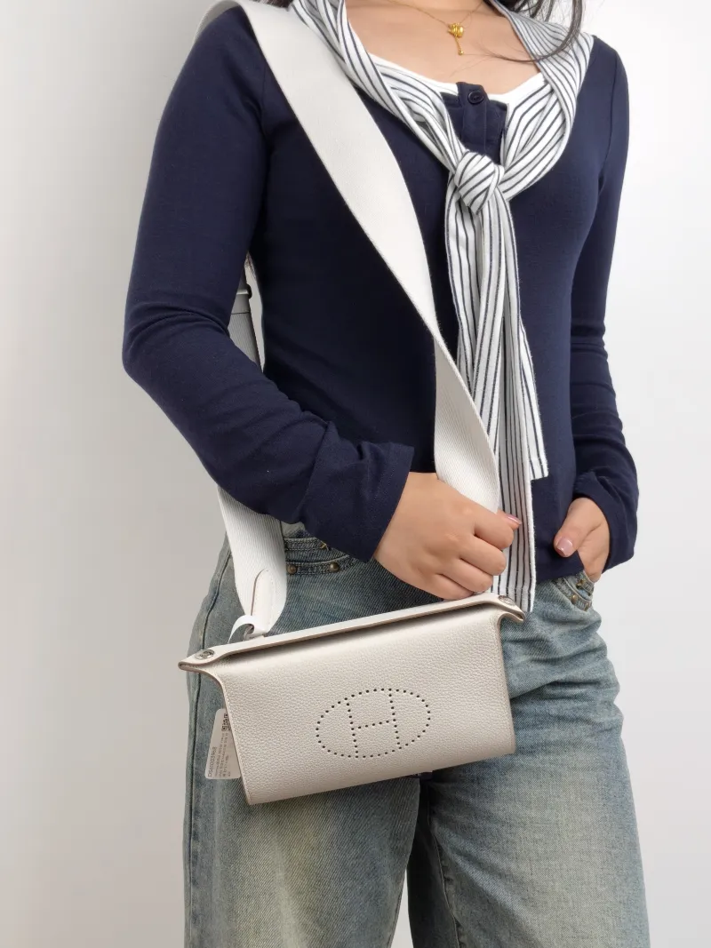 Hermès Crossbody Bag Videpoches M4 One Size 21 × 4 × 14 cm B — on-model view 1 of 2