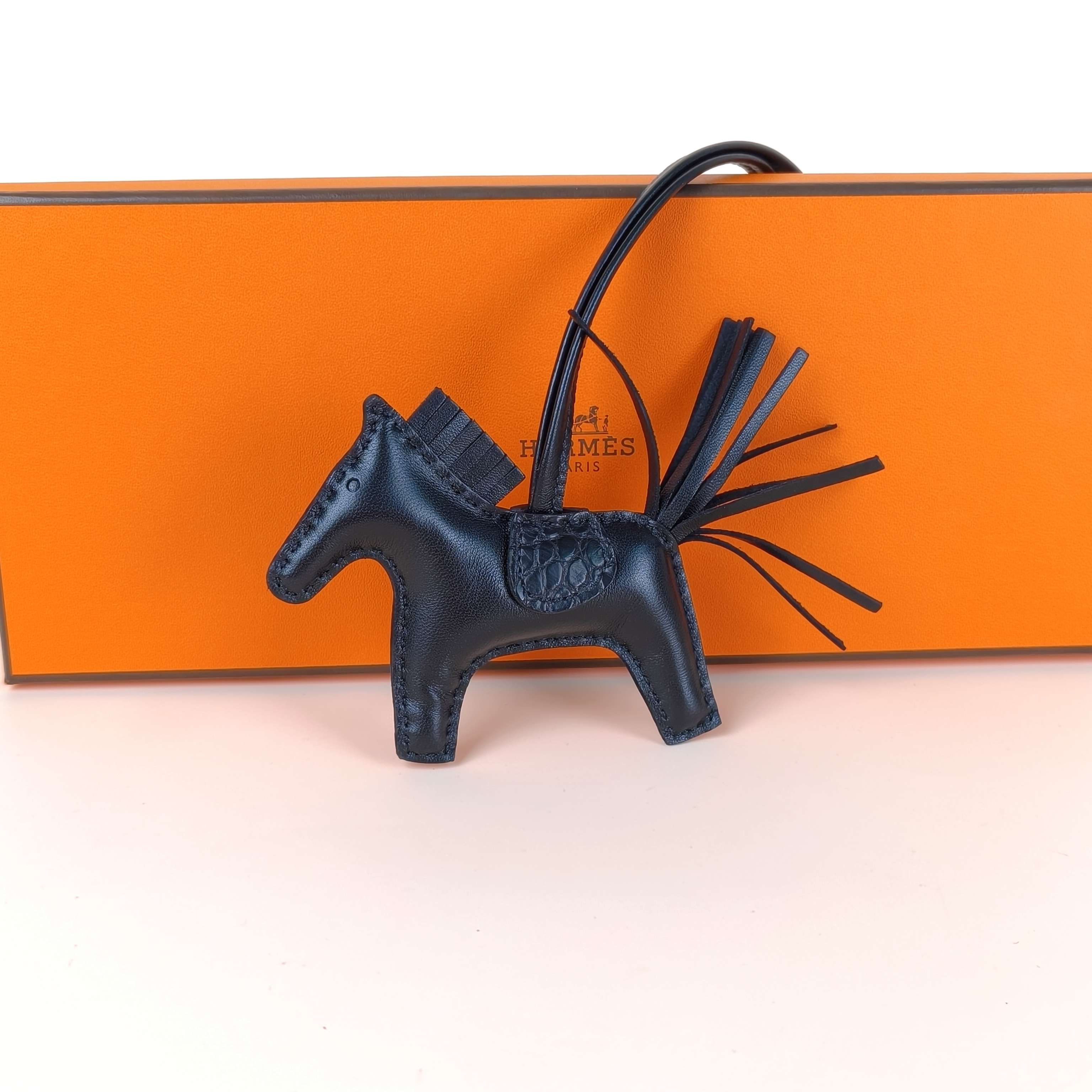 Hermès Charm Charm Black Small — cover view 8 of 8
