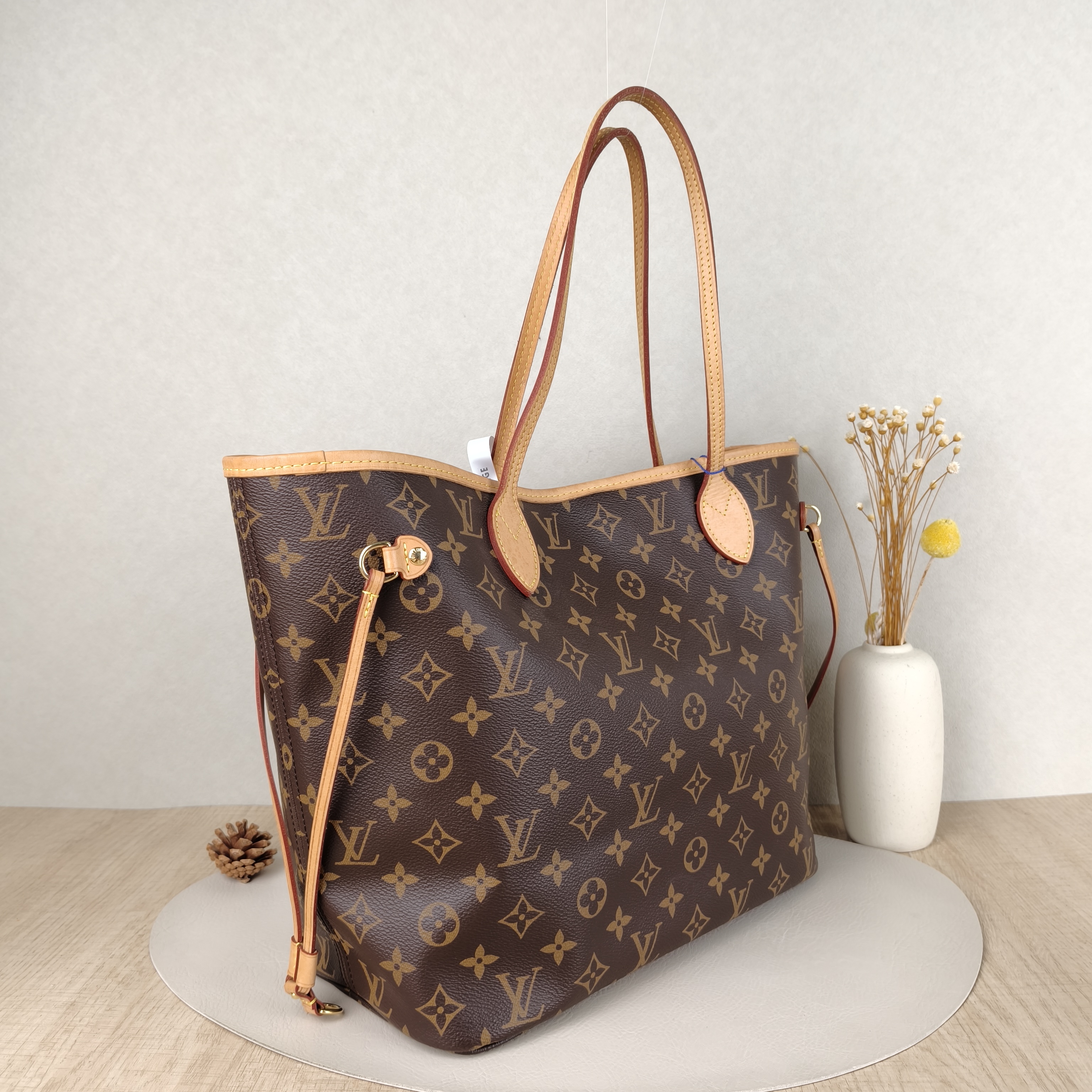 Louis Vuitton Shoulder Bag Neverfull Monogram PVC Medium31 × 14 × 28 cm — cover view 5 of 5