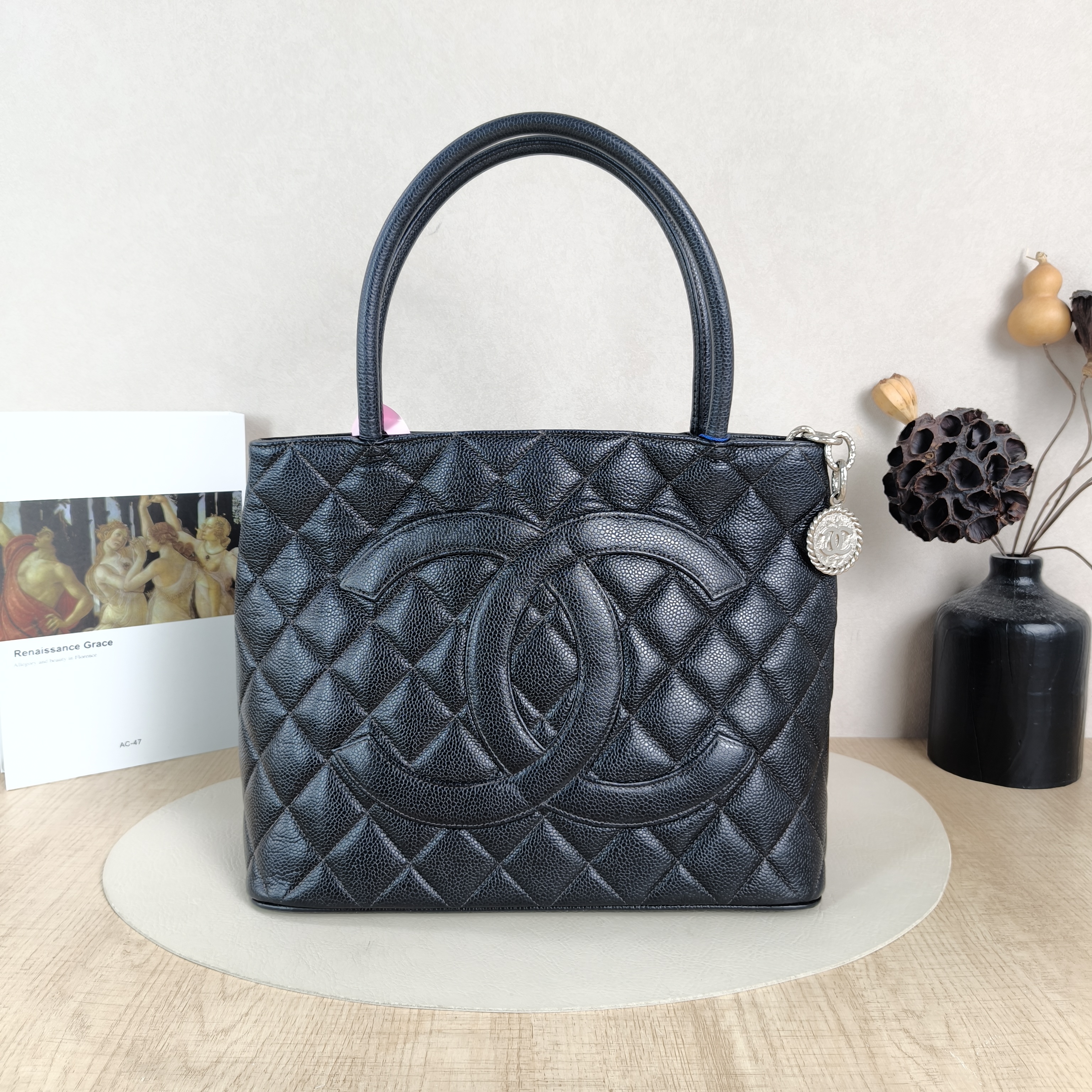 Chanel Top Handle Bag Medallion Black Grained Calfskin Large30 × 15 × 24 cm