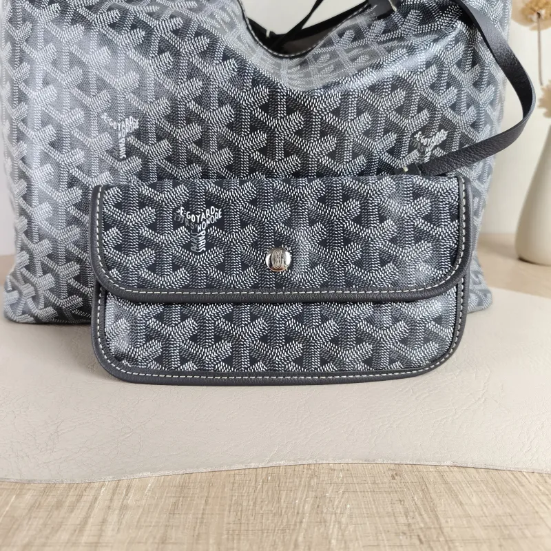 GOYARD Shoulder Bag SAINT LOUIS Shopping Tote Grey PVC Small 34 × 15 × 28 cm — detail view 3 of 11