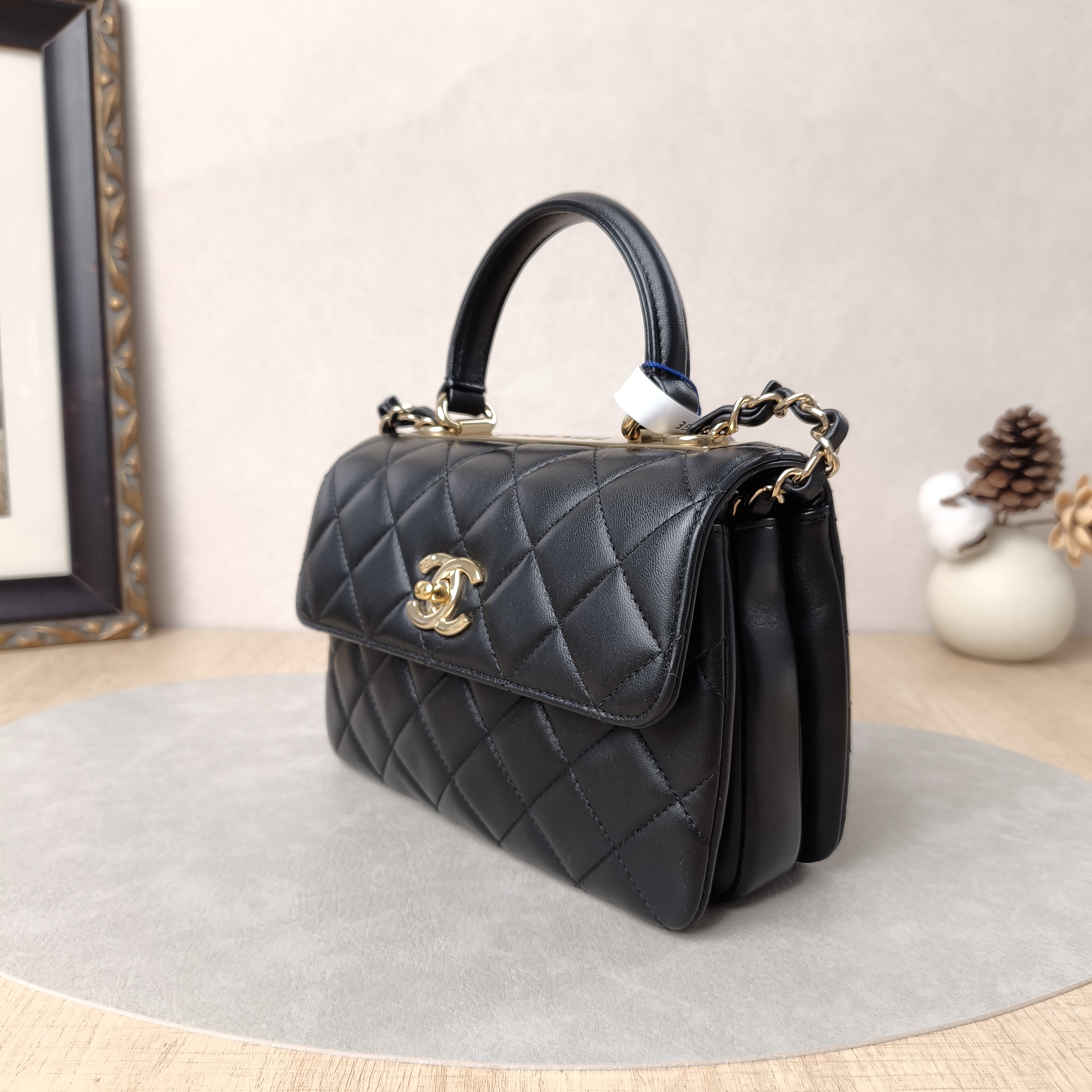 Chanel Top Handle Bag Trendy CC Black Lambskinmini19.5 × 8 × 14.5 cm — cover view 5 of 5