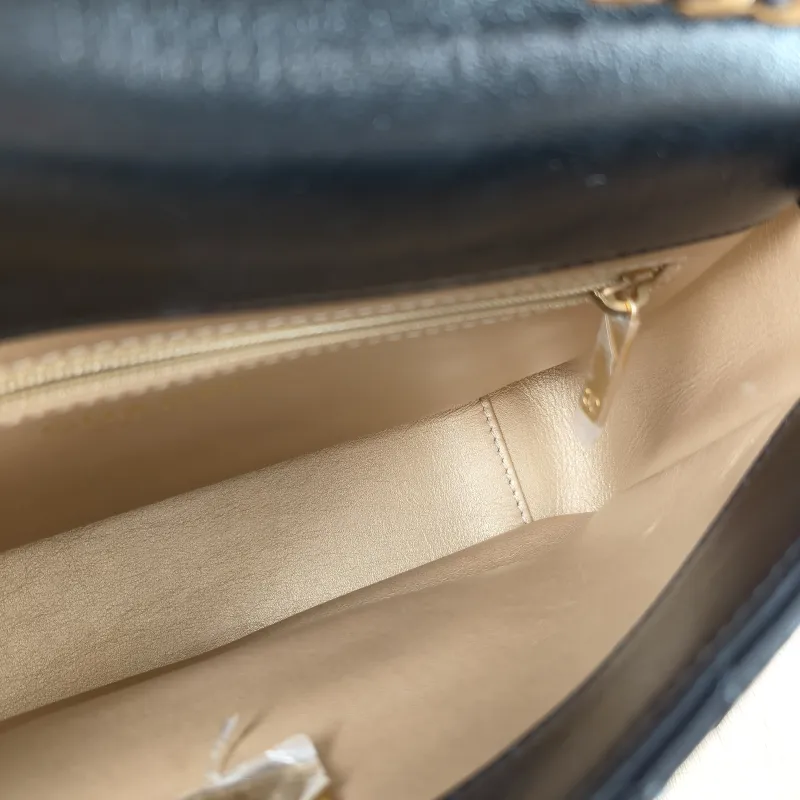 Chanel Shoulder Bag Editioncf Black Lambskin One Size 24 × 7 × 14.5 cm — detail view 12 of 13