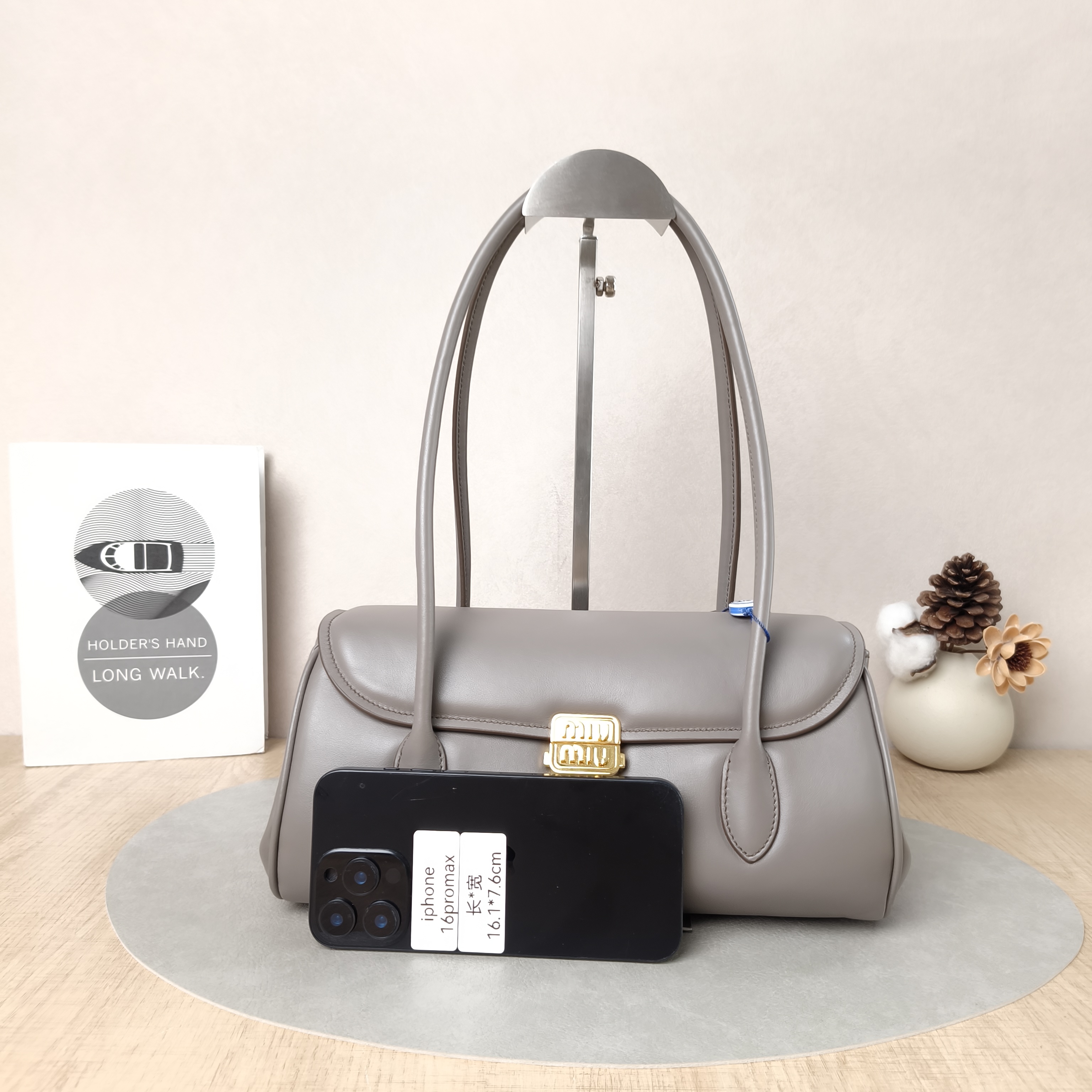 Miumiu Shoulder Bag Grey Calfskin One Size28 × 12 × 14 cm — cover view 6 of 6