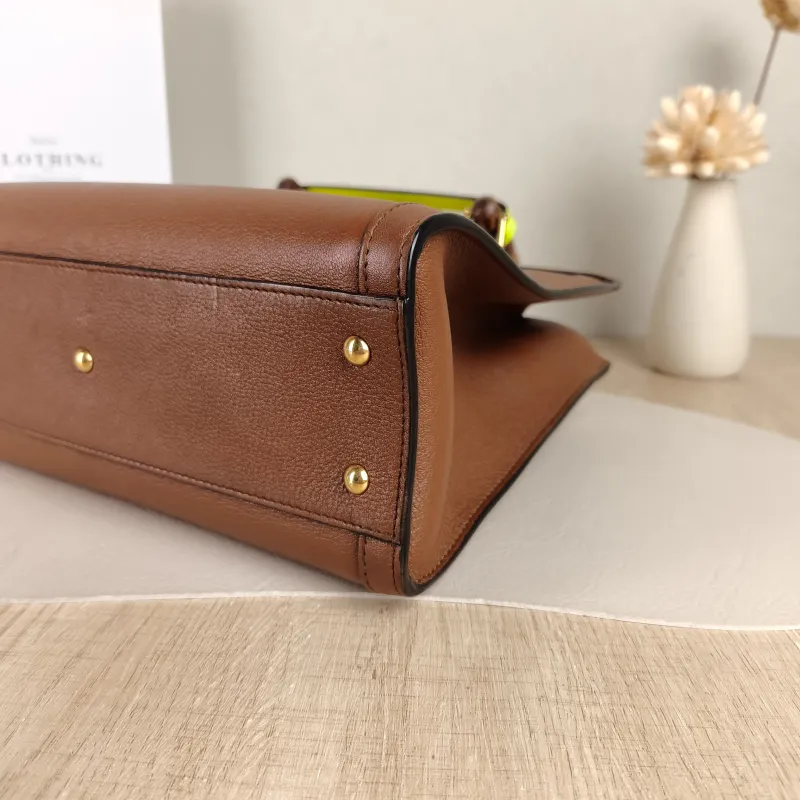 GUCCI Top Handle Bag Diana Top Handle Bag Caramel Calfskin Medium 27 × 10 × 24 cm — detail view 11 of 13