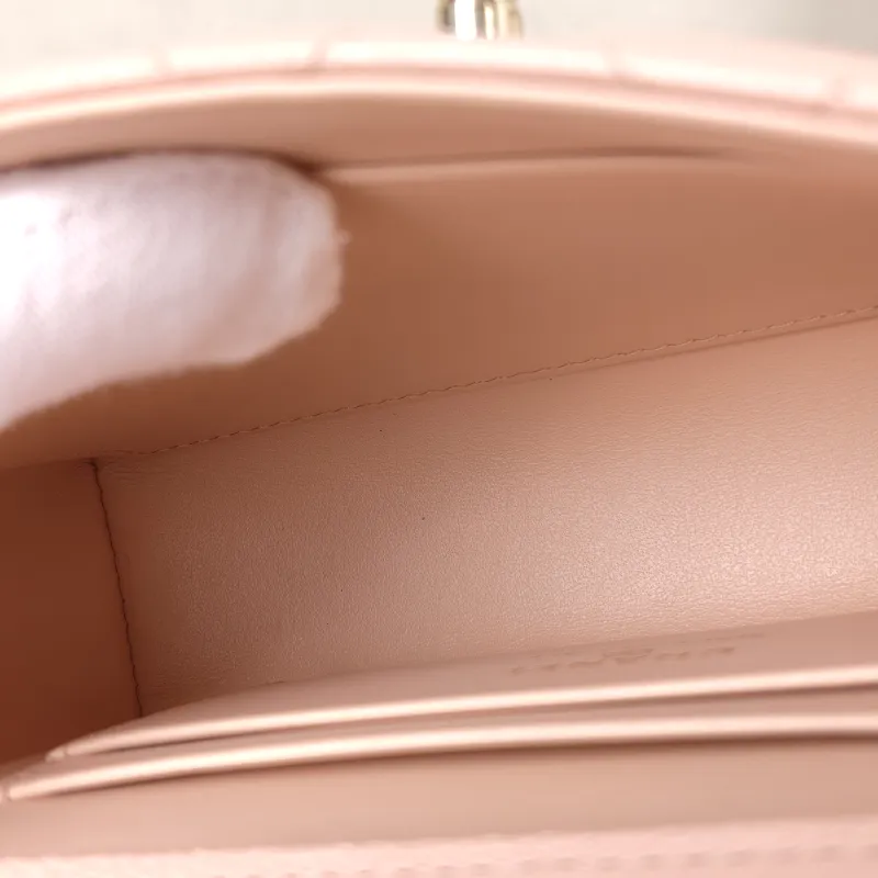 Chanel Top Handle Bag Coco Handle​ Pink Grained Calfskin Mini 14.5 × 5.5 × 11.5 cm — detail view 4 of 12