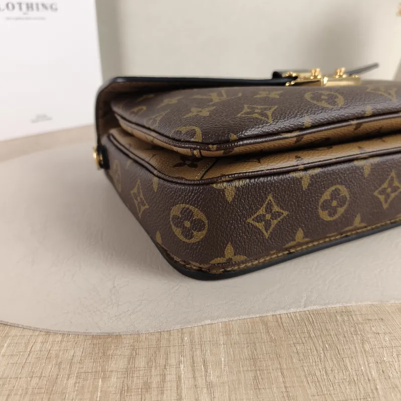 Louis Vuitton Crossbody Bag Pochette Métis Monogram Colorblock PVC Medium 25 × 7 × 19 cm — detail view 7 of 14