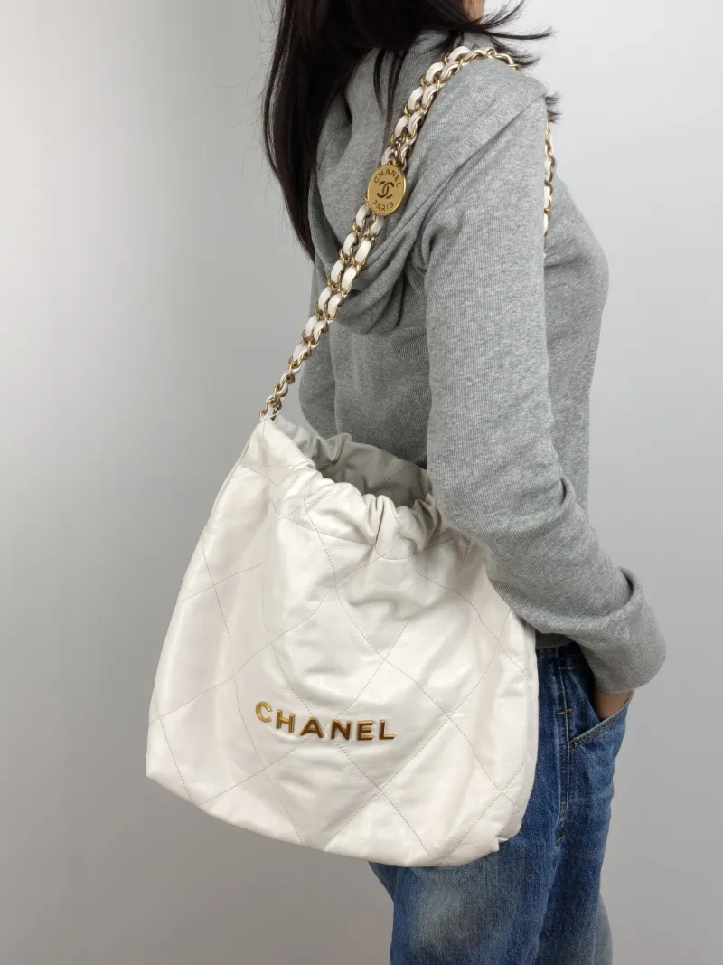 Chanel Shoulder Bag 22Bag White CC alfskin Small 35 × 7 × 37 cm — on-model view 2 of 2