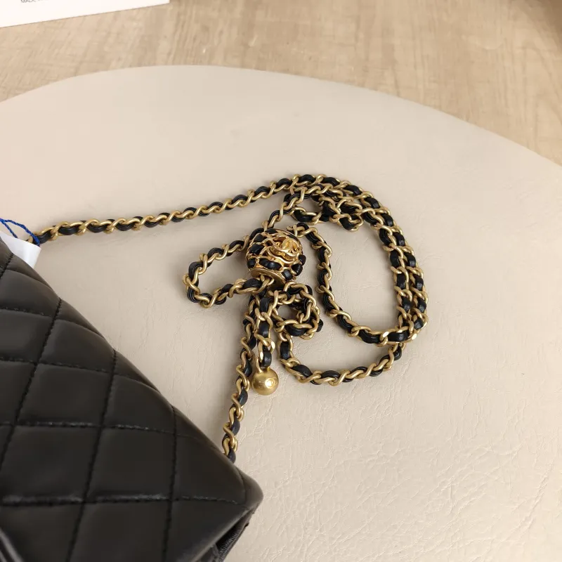 Chanel Crossbody Bag Classic Flap Mini CF Mini Black with Gold-Tone Hardware SL ambskinmini17 × 8 × 13.5 cm — detail view 7 of 12